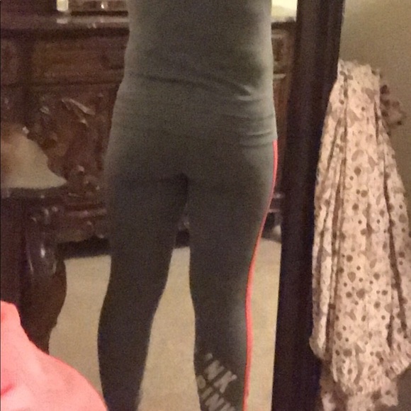 PINK VICTORIA SECRET SET PINK AND GREY. NWOT - Picture 6 of 6